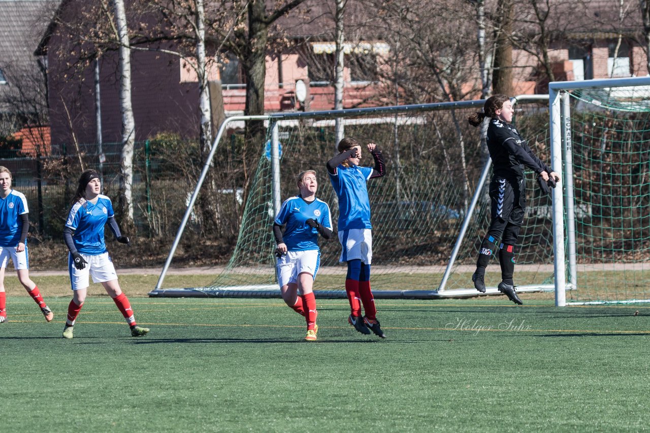 Bild 254 - B-Juniorinnen Halbfinale SVHU - Holstein Kiel : Ergebnis: 3:0